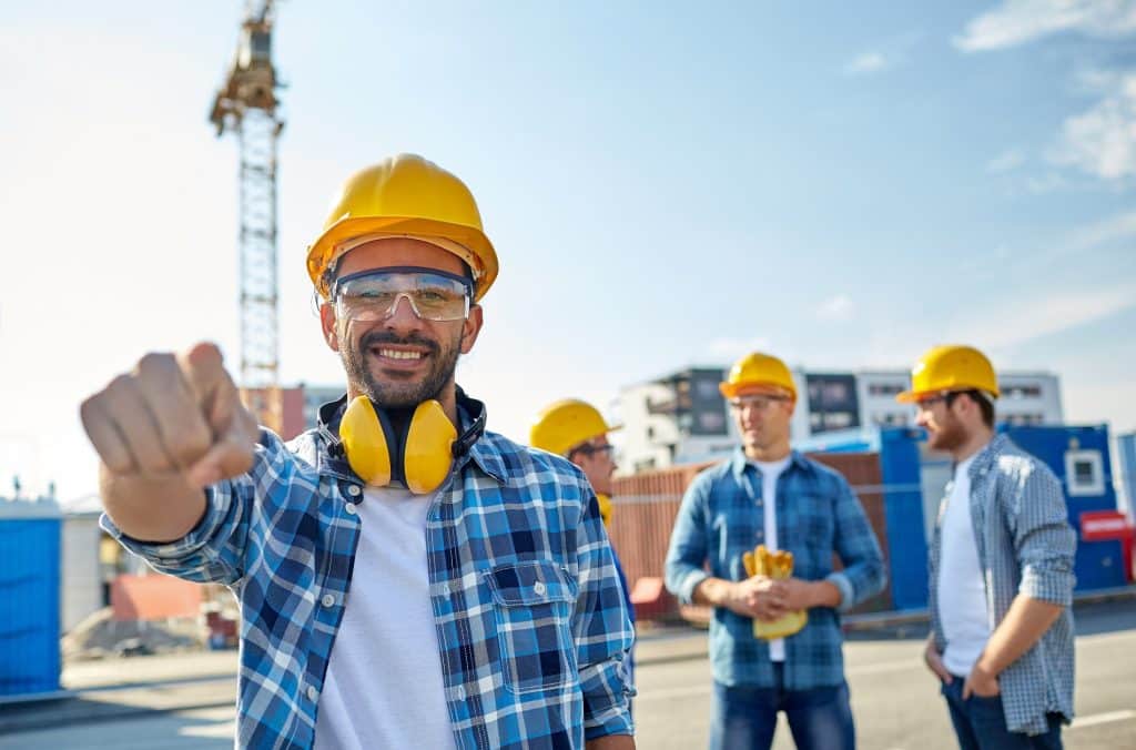 tips for hiring construction workers